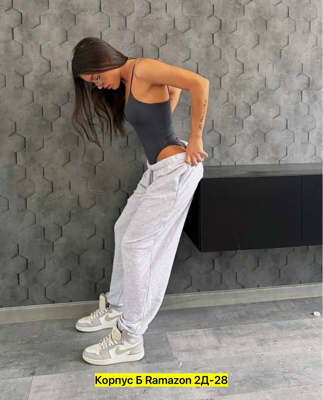 спортивные женские брюки,брюки свободные спортивные,cпортивные штаны женские,прямые спортивные штаны женские,штаны спортивные