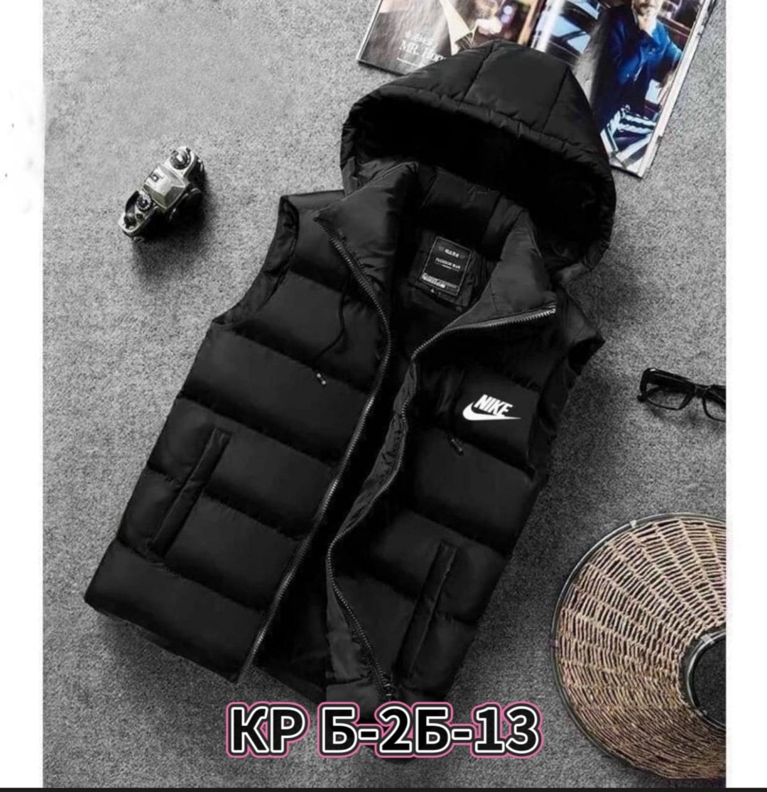 мужской утепленный жилет,жилетка безрукавка утепленная с капюшоном,мужской зимний жилет,безрукавка мужская,жилетка мужская
