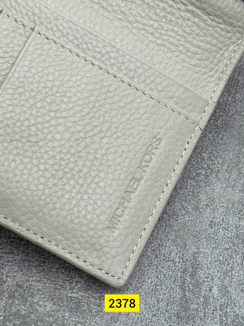 обложка на паспорт michael kors,брендовая обложка на паспорт michael kors,michael kors кошелек,обложка для паспорта michael kors женская,чехол на паспорт майкл корс