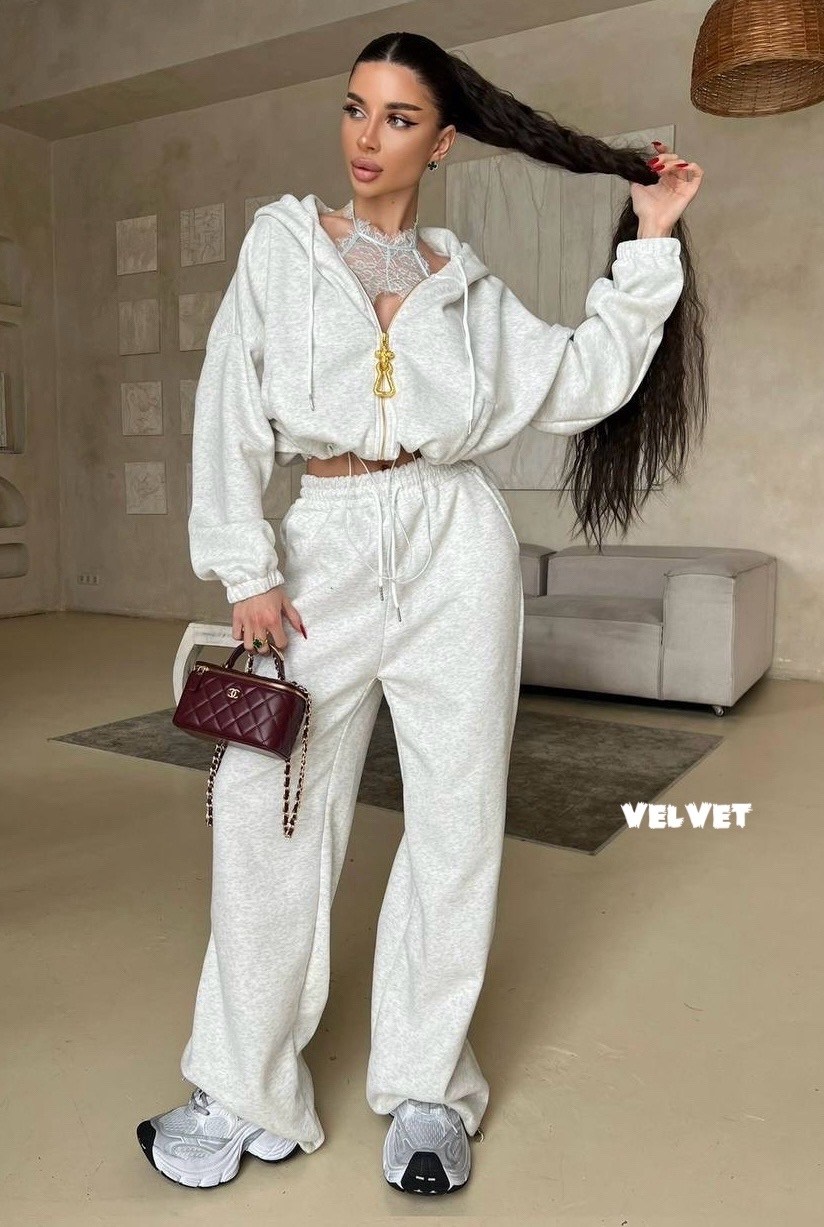 бежевый костюм,женский костюм,кашемировый костюм,спортивный костюм женский,комбинезоны женские