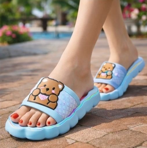 летние тапочки,модные тапочки,шлепки милые,пляжная ,тапочки для девочек