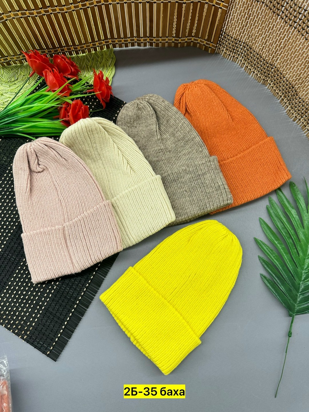 шапка,шапка женская,шапка для женщин,шапка женская вязаная,шапка женская на флисе