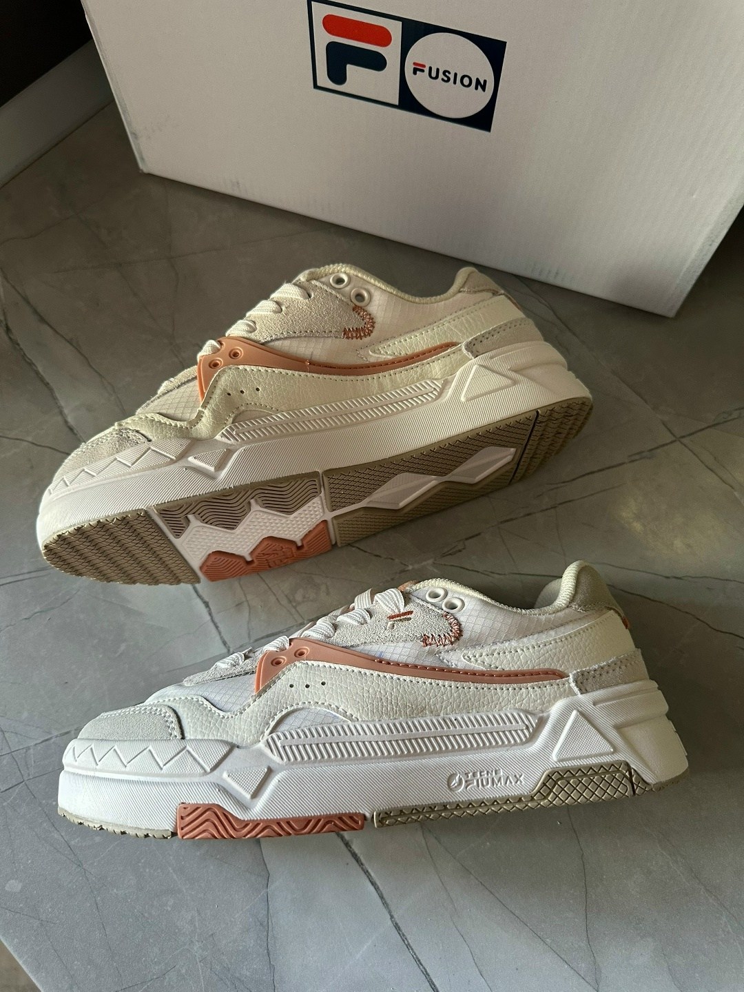 кроссовки,женские кроссовки,спортивная ,кеды кроссовки,кроссовка