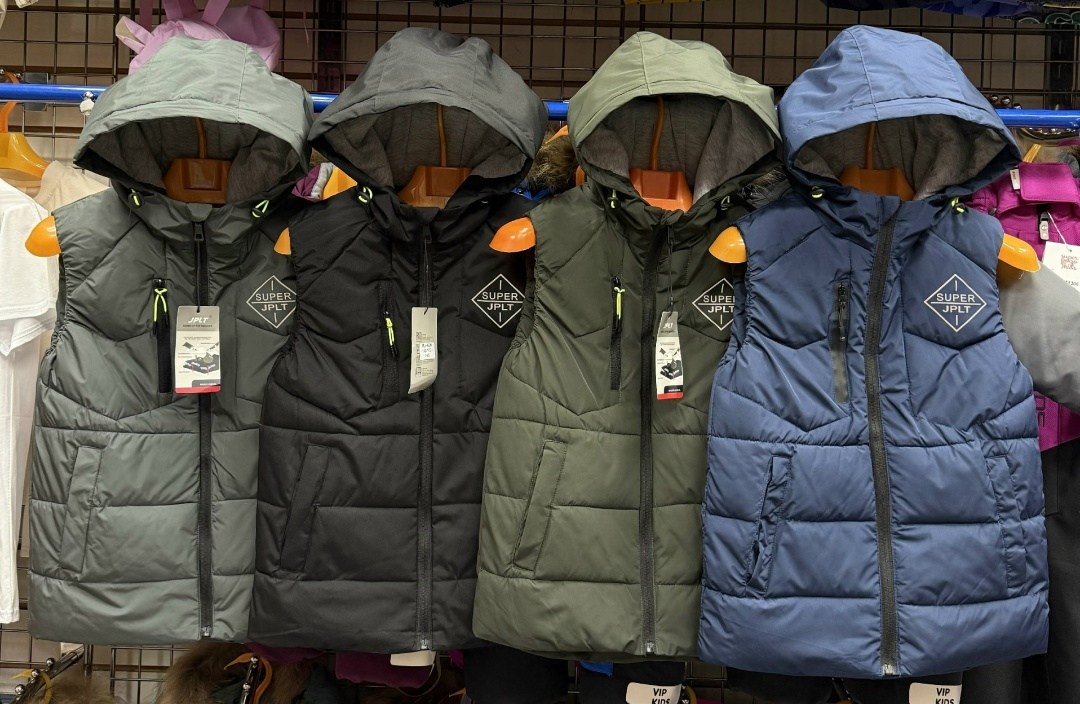 жилет осень,жилет детский,жилетка детская,жилет