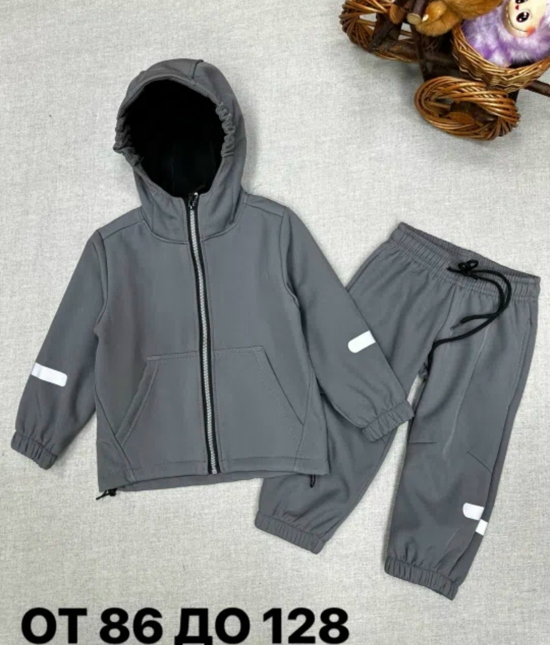 спортивные костюм,спортивный костюм для мальчика,костюм для мальчика,спортивные костюмы для девочек,одежда для мальчика