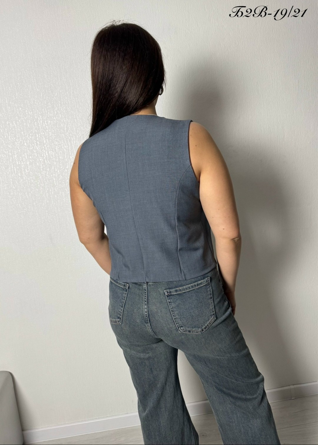 жилет классический,серый жилет,жилет,школьный жилет,приталенный жилет