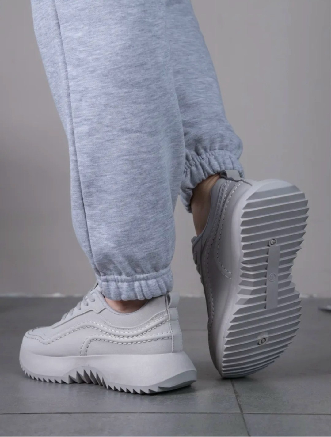 кроссовки белые женские на высокой подошве,женские кроссовки,кроссовки белые женские,,кроссовки для женщин