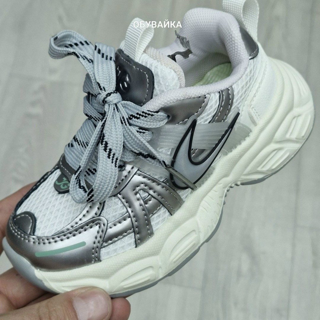 кроссовки женские,детские кроссовки,кроссовки закрытые,кроссовки ,кроссовки