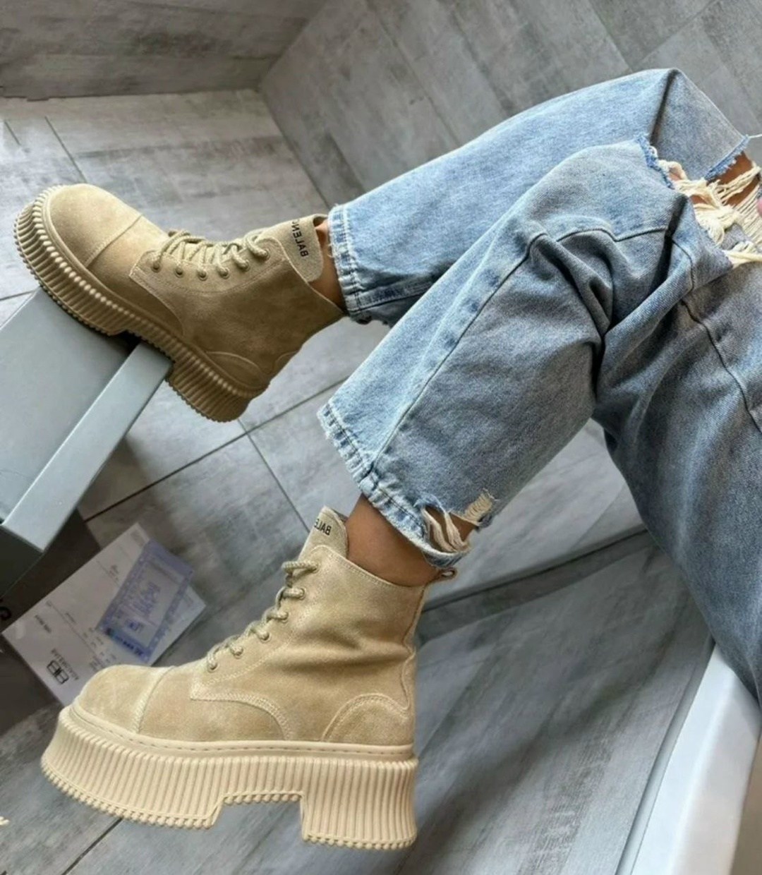 ботинки balenciaga,ботинки баленсиага  модные женские,баленсиага  2026,,ботинки баленсиага