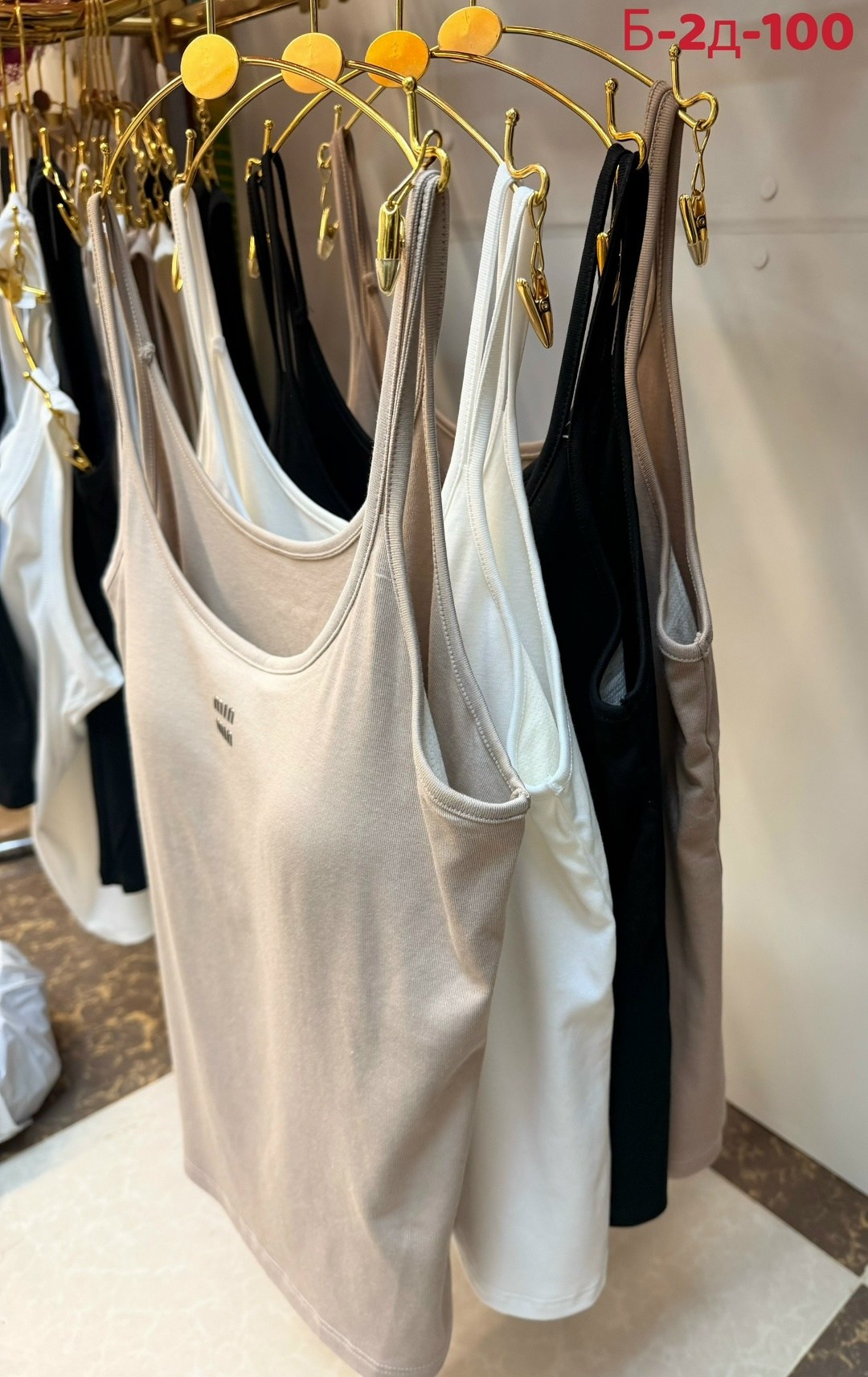 женские топы,майка женская,майка топы,майка miu miu,майка женская белая