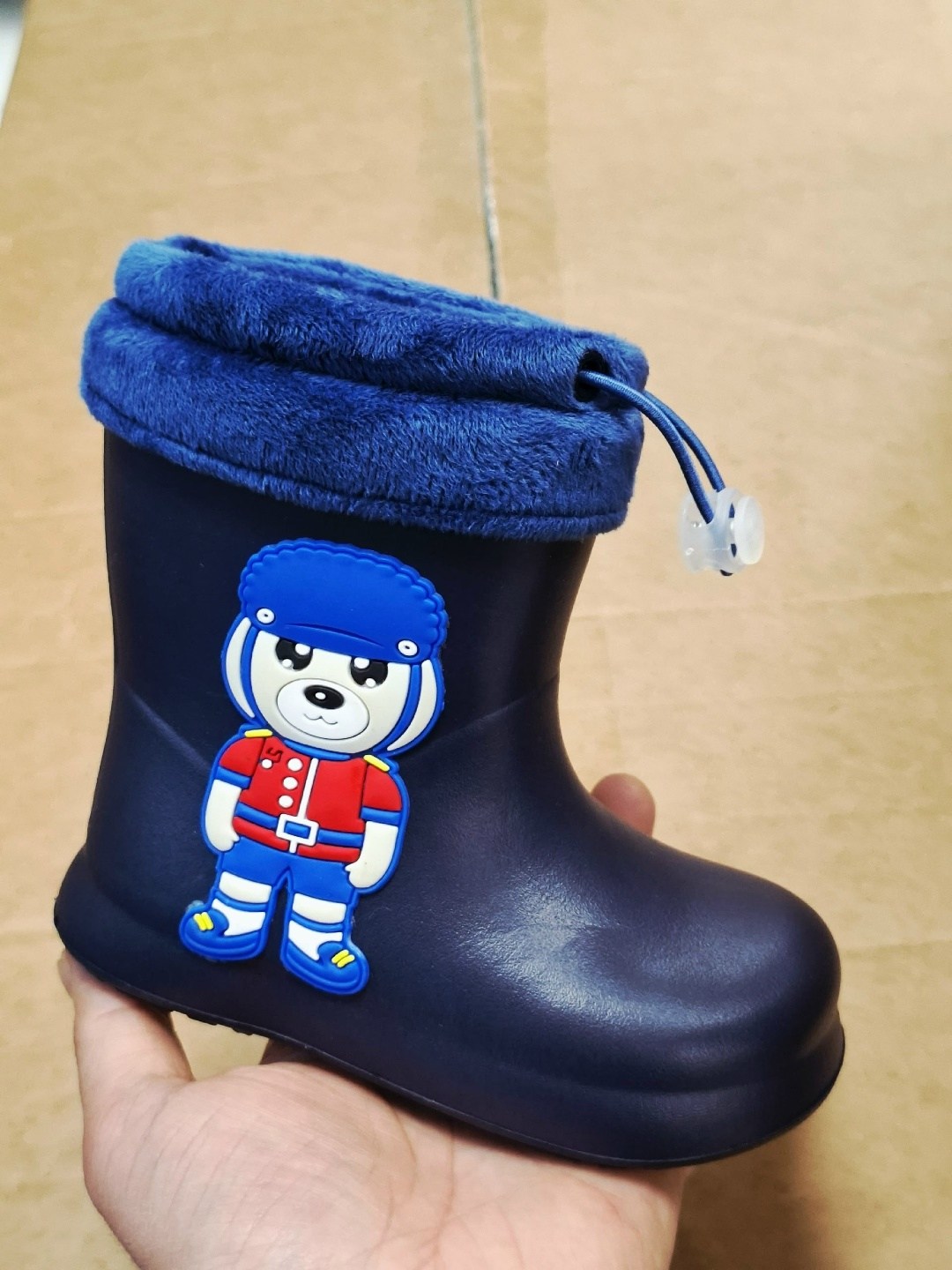 детские резиновые сапоги,,резиновые сапоги,сапоги детские,сапоги резиновые для мальчика