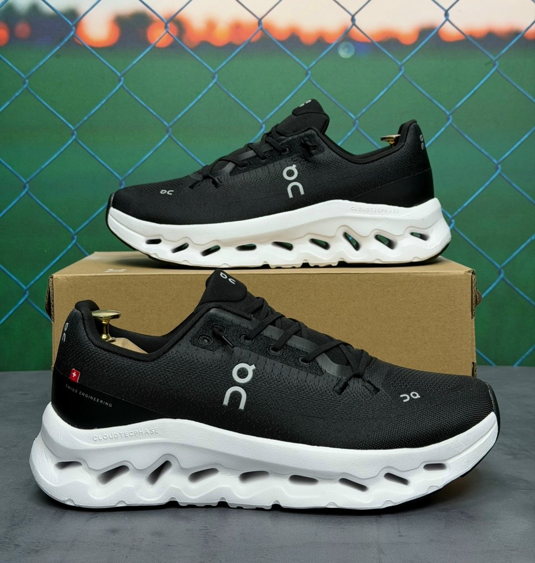 кроссовки on cloudflow,кроссовки,кроссовки on cloudrunner 2 цвет eclipse black,кроссовки женскиe,мужские кроссовки