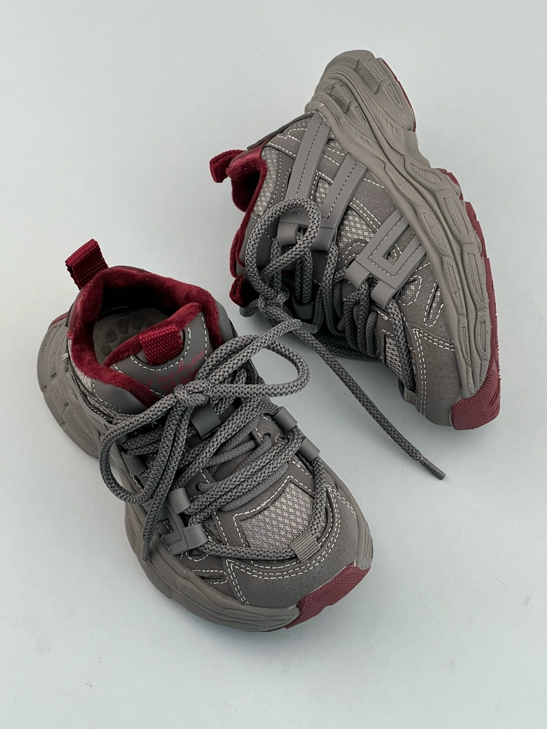 кроссовки,кроссовки женскиe,повседневные кроссовки, спортивная,кроссовка