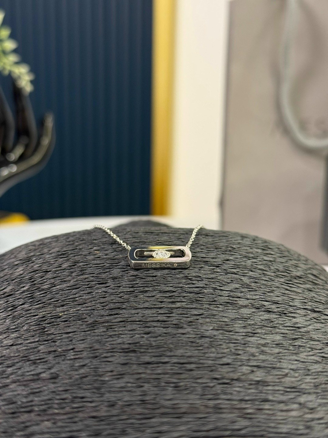 коробка для украшений,упаковка для украшений,серьги messika,колье messika,ювелирные украшения