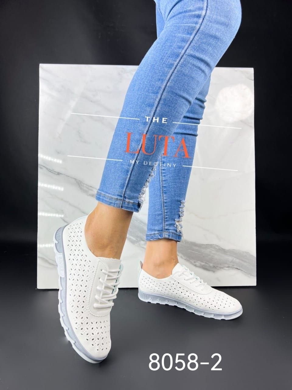 ,кроссовки женские белые,мокасины с перфорацией,кроссовки женскиe,туфли с перфорацией