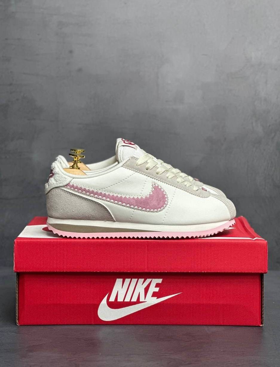 кроссовки nike cortez женские,кроссовки nike classic cortez,кроссовки nike cortez,кроссовки nike женские,nike cortez classic