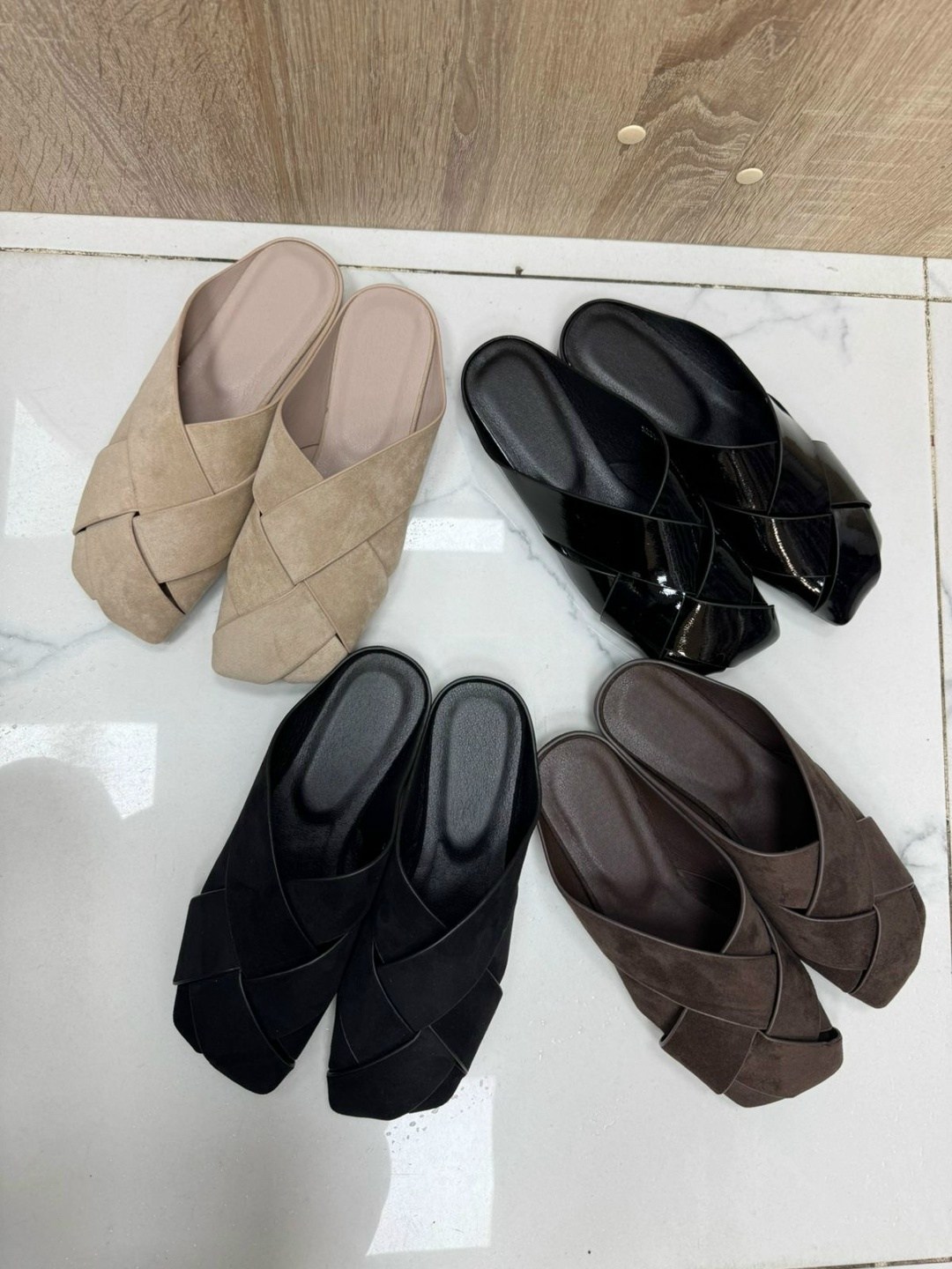 ,шлепанцы женские,босоножки на каблуках,босоножки шлепанцы,женская