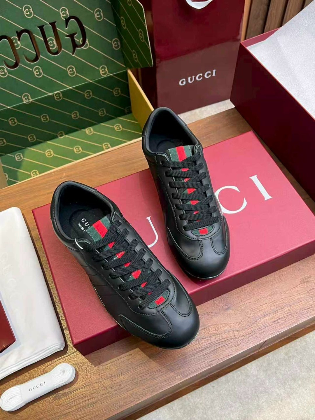 кроссовки gucci,мужские кроссовки gucci,sneakers gucci,гуччи новая коллекция 2026  мужская,gucci shoes