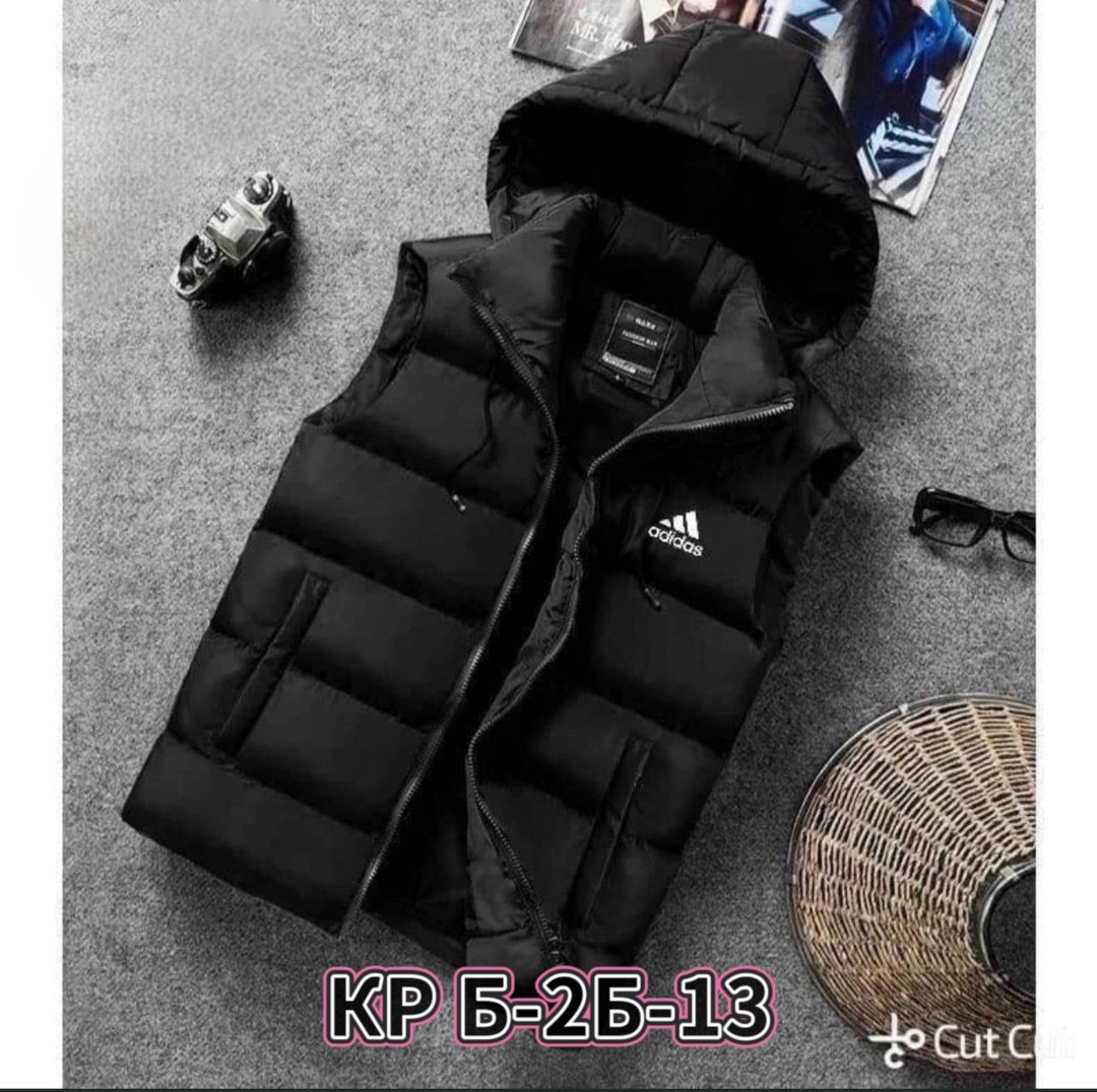 мужской утепленный жилет,жилетка безрукавка утепленная с капюшоном,мужской зимний жилет,безрукавка мужская,жилетка мужская
