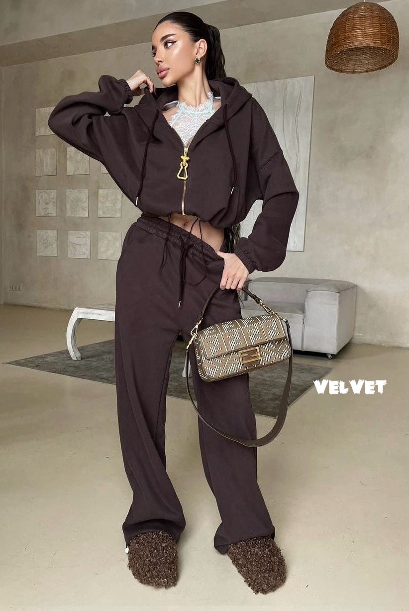 бежевый костюм,женский костюм,кашемировый костюм,спортивный костюм женский,комбинезоны женские