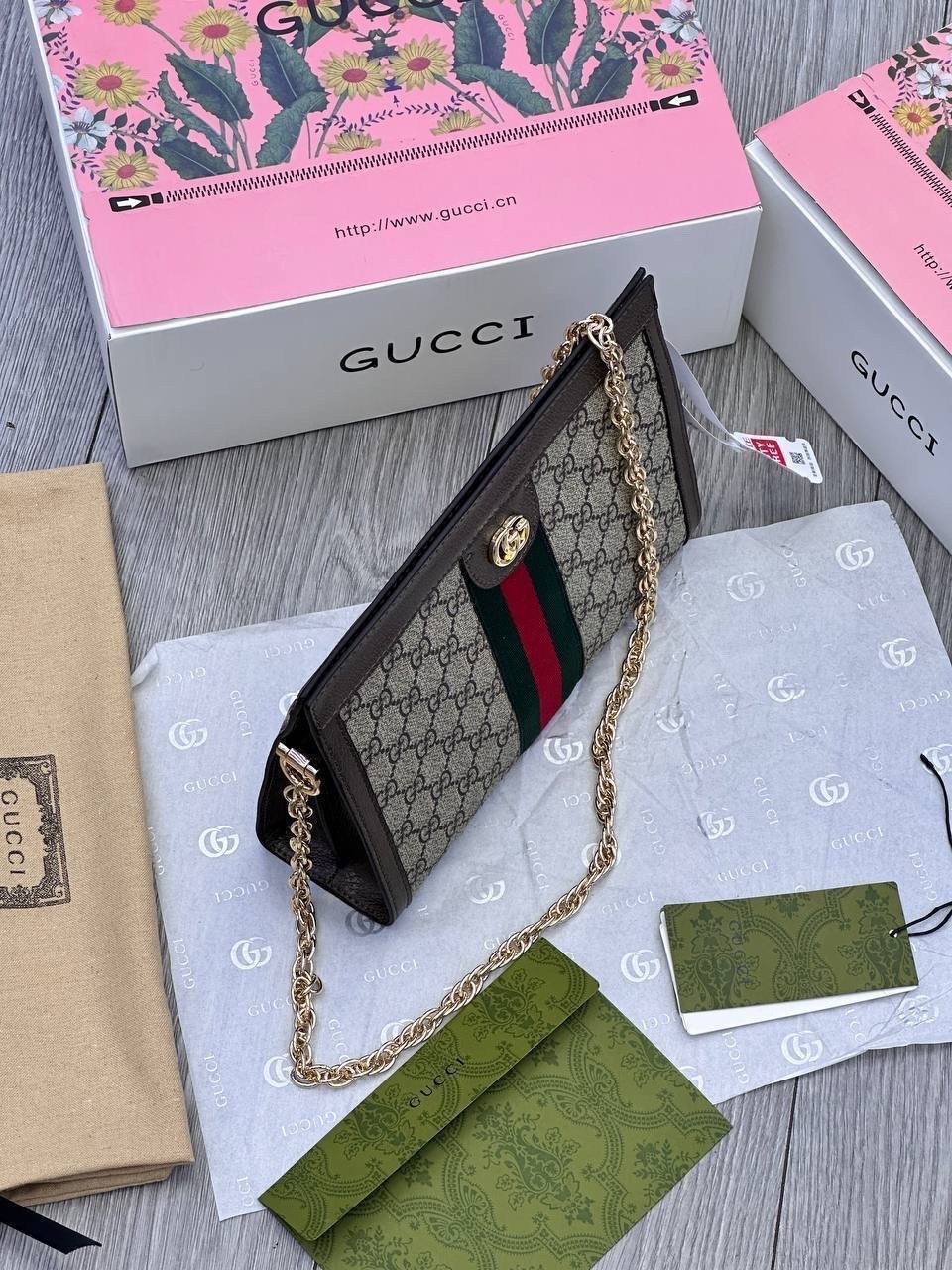 gucci сумка,женская сумка gucci,gucci сумка на плечо,gucci ophidia,модная сумочка