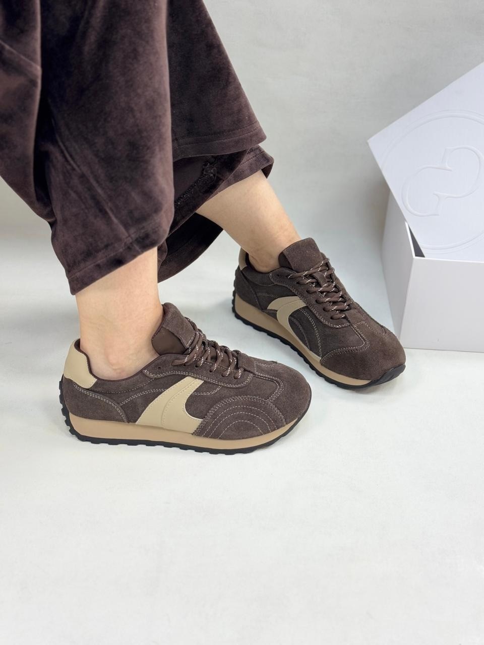 ,кроссовки замшевые,кеды из натуральной замши,замшевые кеды,кеды женски