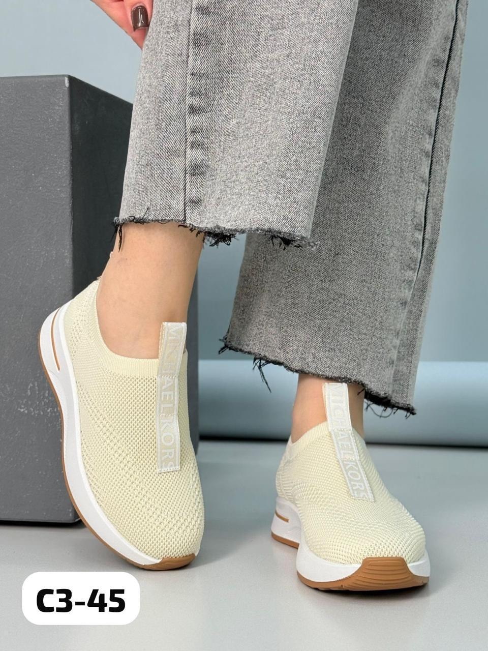 ,женские кроссовки,женские кроссовки летние,кроссы женские,повседневные кроссовки