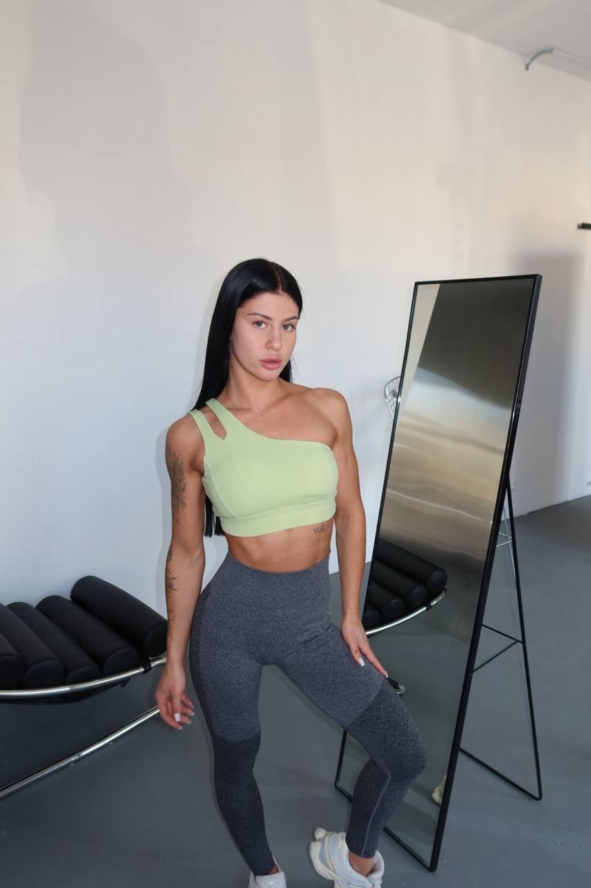 женские спортивные топы,топы для фитнеса,спортивные бюстгальтеры,спортивные топы,cпортивный топ для фитнеса