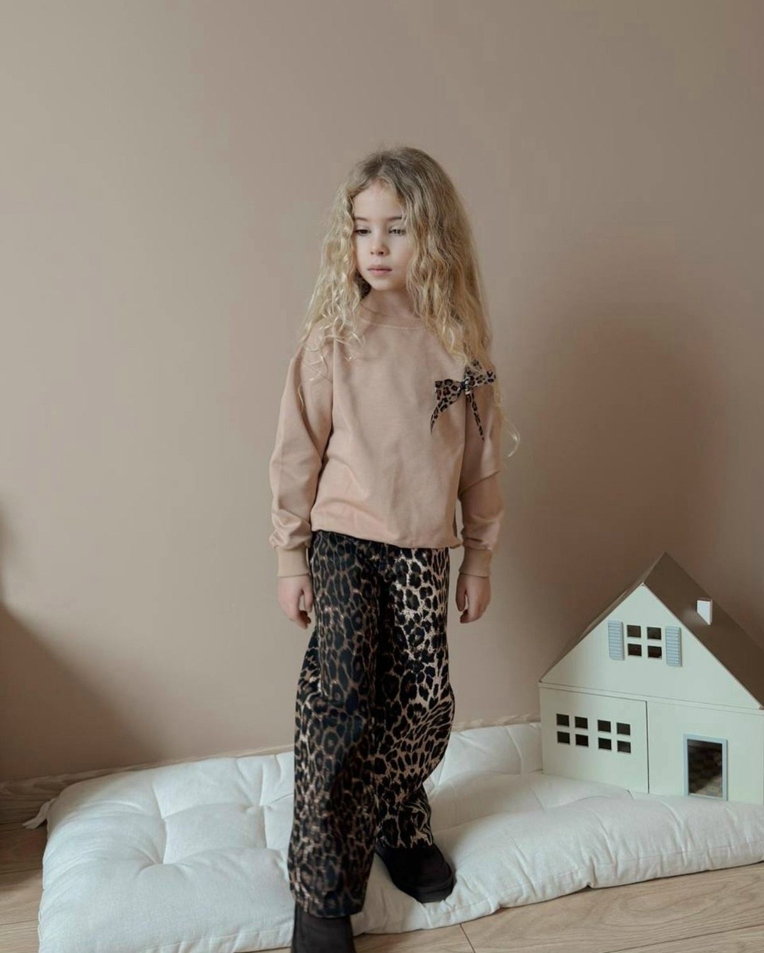 ребенок,костюм комплекты,детский костюм,костюм для девочек,cвитшот для девочки