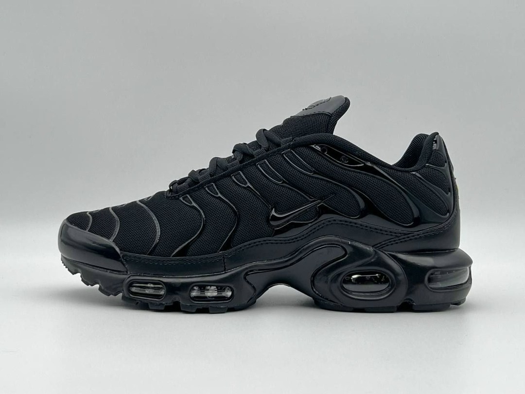 nike air max tn plus black,кроссовки nike air max plus tn,кроссовки nike air max plus,nike air max plus tn black черные,nike air max plus tn
