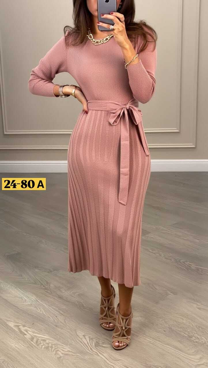 платье с поясом,платье модное,трикотажное платье с плиссированной юбкой,теплое платье,трикотажное платье