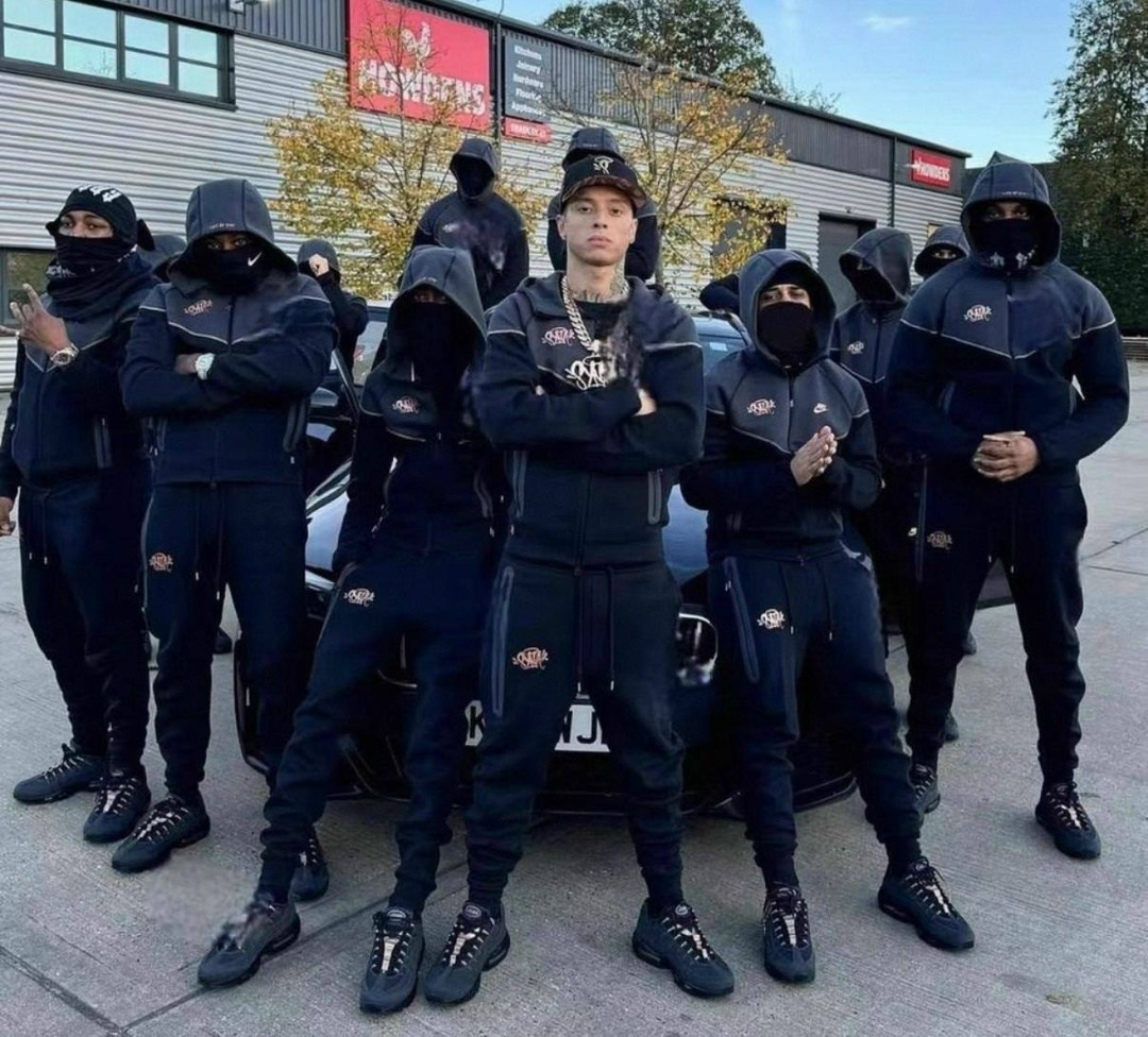 спортивный костюм nike,спортивный костюм nike мужской,спортивные костюм,костюм nike,спортивный костюм nike tech fleece