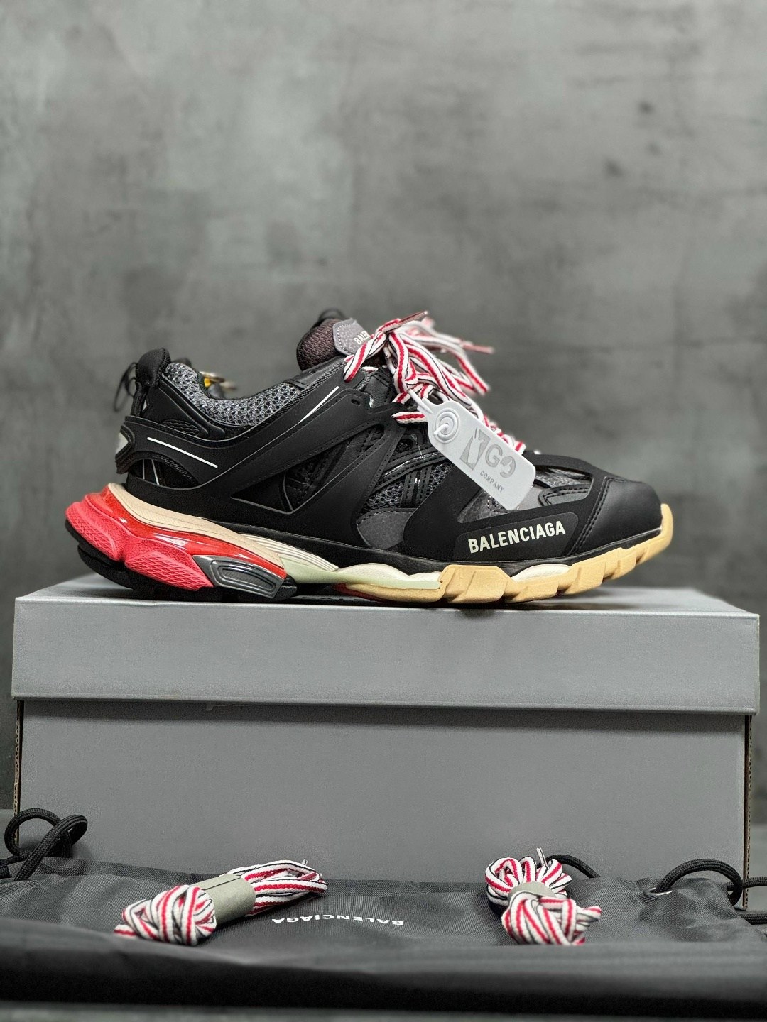 кроссовки balenciaga track trainer black red,кроссовки balenciaga track,кроссовки balenciaga,balenciaga track,balenciaga track sneakers black red