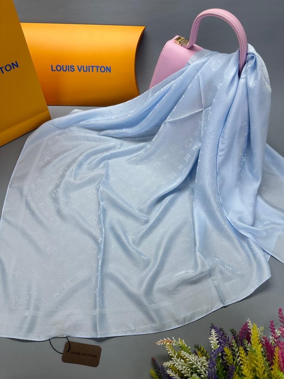 платок louis vuitton,платки шелковые,палантин женский,платок из натурального шелка,брендовый платок louis vuitton