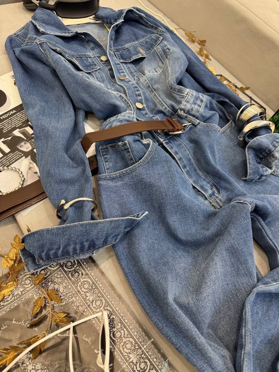 джинсовый комбинезон женский,джинсовый комбинезон,джинсовый слитный комбинезон женский,женский джинсовый комбинезон в стиле ретро,комбинезон женский джинсовый с длинным рукавом