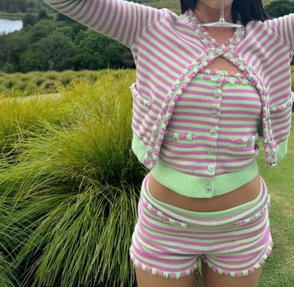 шорты вязаные,шорты для девочек,трикотажные шорты,шорты в полоску,шорты розовые