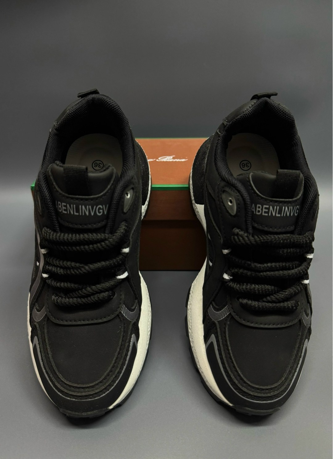 ,кроссовки женские,стильные кроссовки,модные кроссовки,кроссовки черные