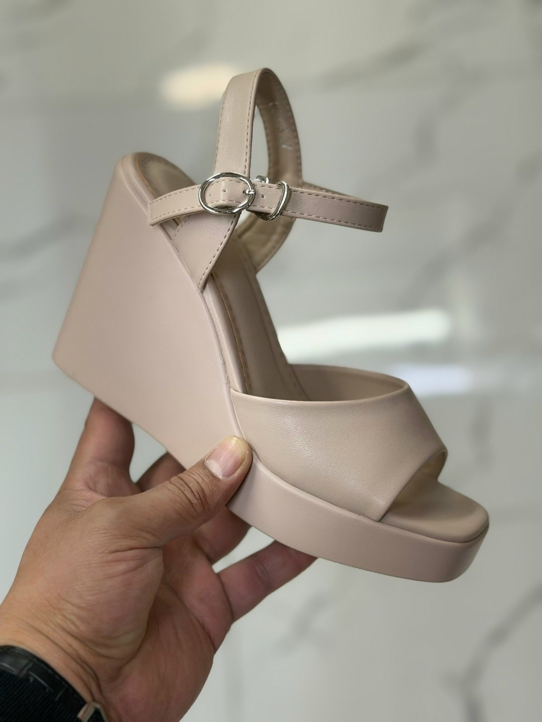 ,босоножки женские на платформе,босоножки на платформе,женские босоножки,летние босоножки