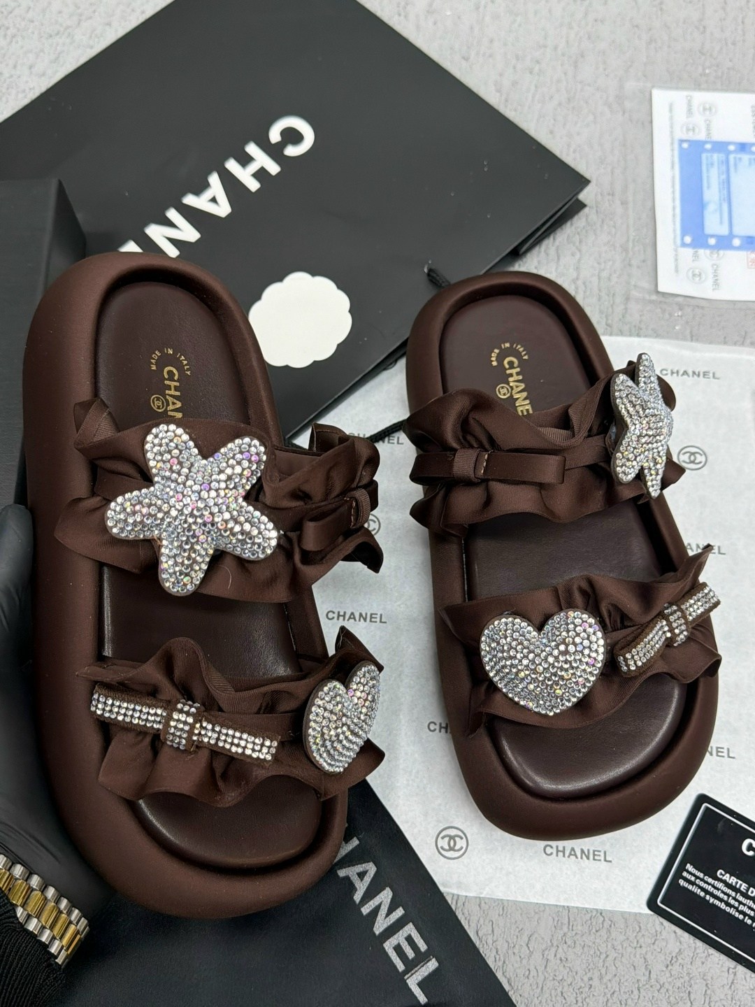 босоножки chanel,шлепанцы chanel,сандалии chanel,шлепки chanel,шлепки шанель