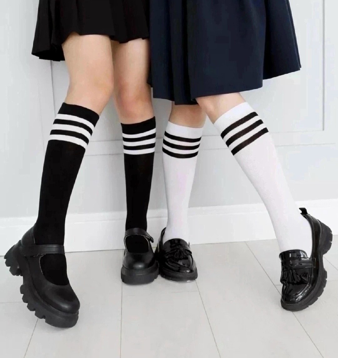 гольфы,гольфы с черными полосками,гольфы для девочек,гольфы черные для девочки,черные гольфы