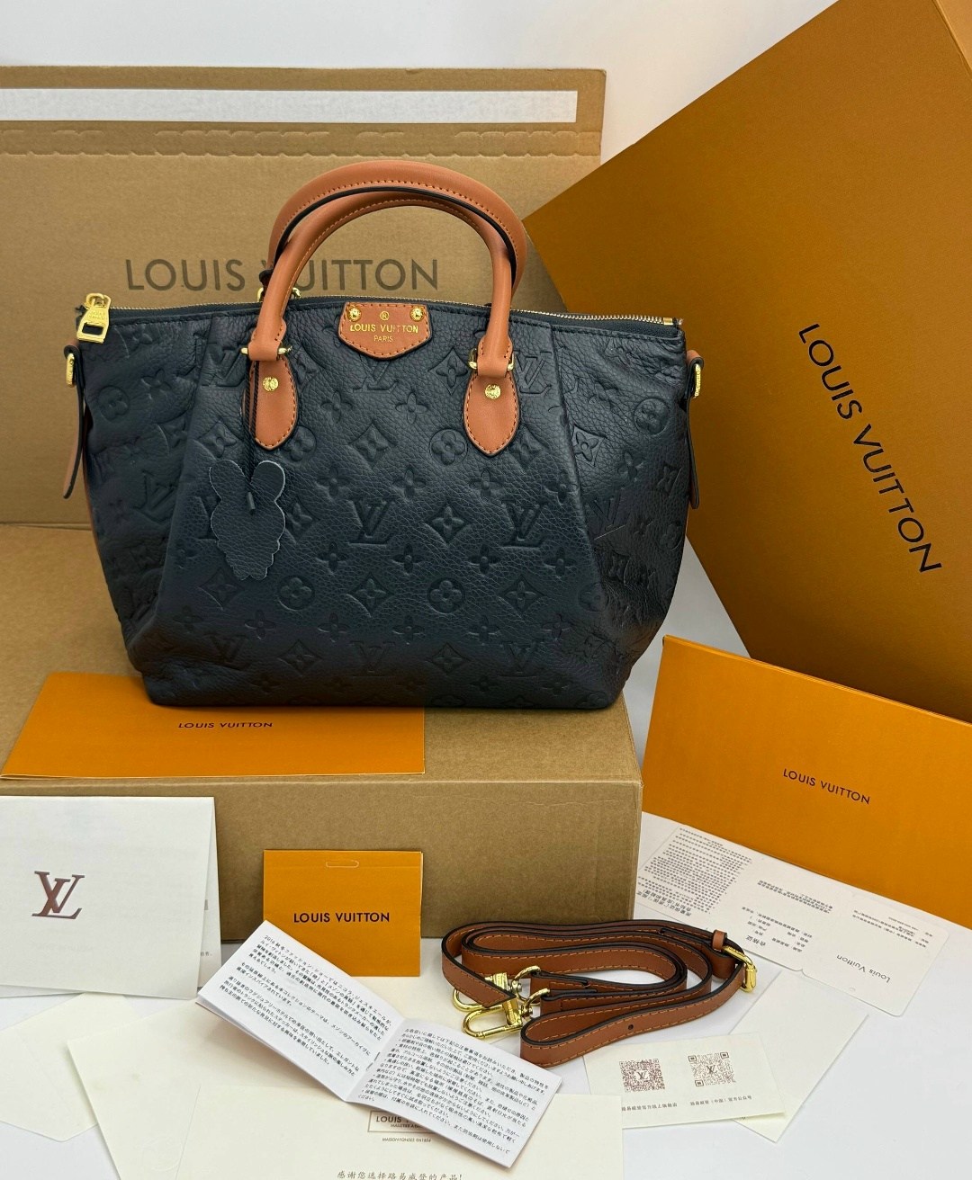 сумка женская louis vuitton,cумка louis vuitton,louis vuitton сумка на плечо,дорожная сумка louis vuitton,louis vuitton сумка тоут
