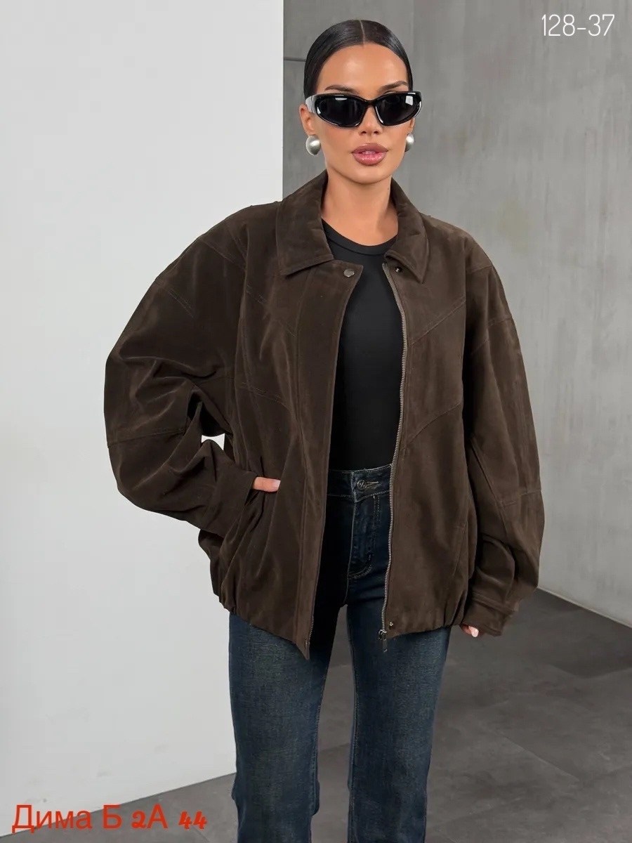 куртка-бомбер из искусственной замши zarina,куртка замшевая,куртка замшевая бомбер оверсайз lancy,бомбер женская куртка,кожаная куртка