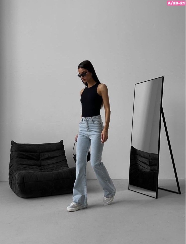 женские джинсы,джинсы,джинсы клеш женские,голубые джинсы клеш,джинсы клеш