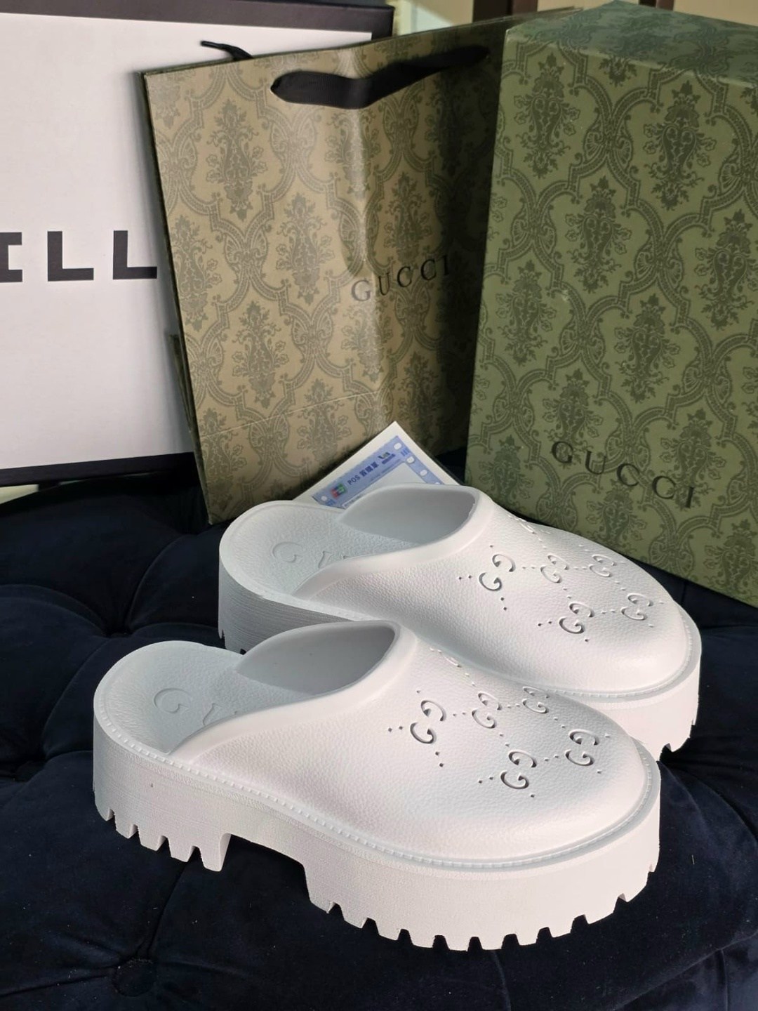 шлепки gucci женские белые,шлепки гуччи женские 2026,сабо гуччи,,сабо гуччи на платформе
