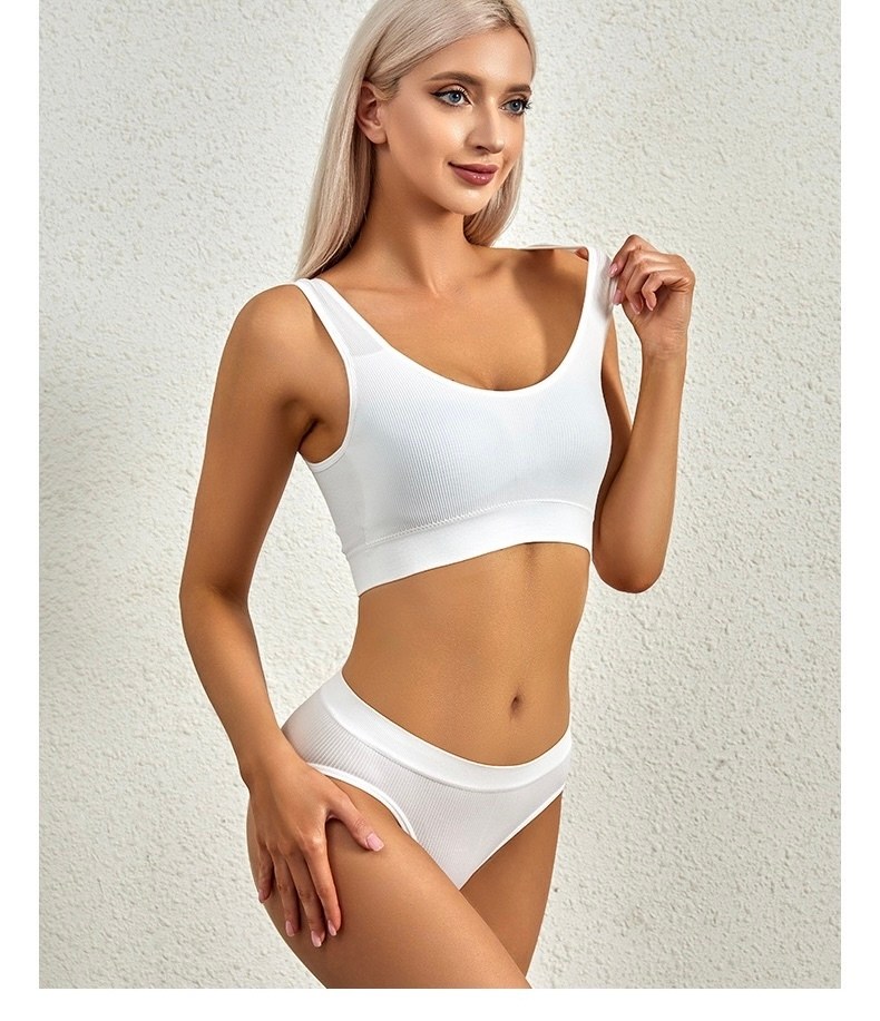 нижнее белье женское комплект,комплект нижнего белья,комплект бесшовного нижнего белья,комплект белья женский,комплект нижнего белья женский бесшовный в рубчик