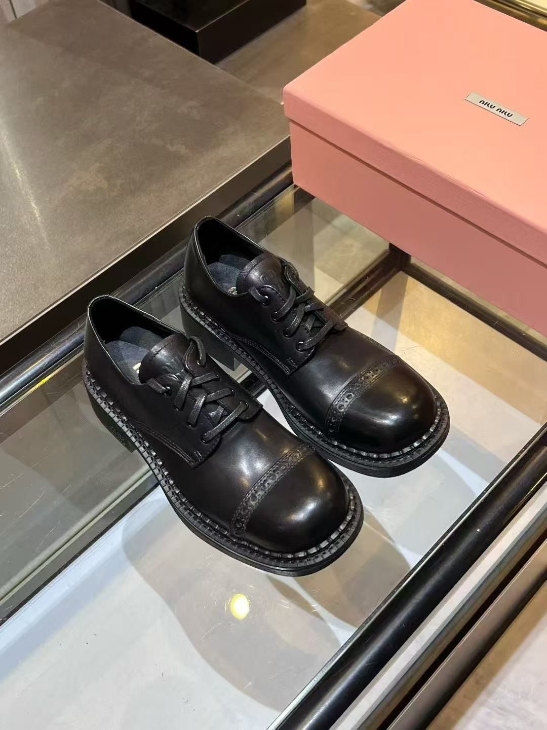 ,обуви, женская,прада ,дерби прада женские