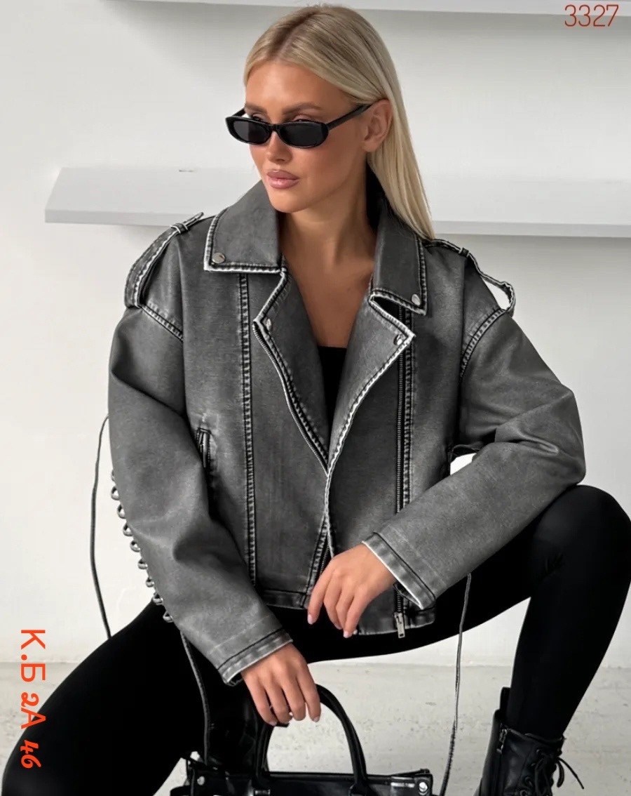 куртка косуха,куртка женская косуха,женская куртка-косуха серого цвета из экокожи,женская косуха,кожаная куртка косуха