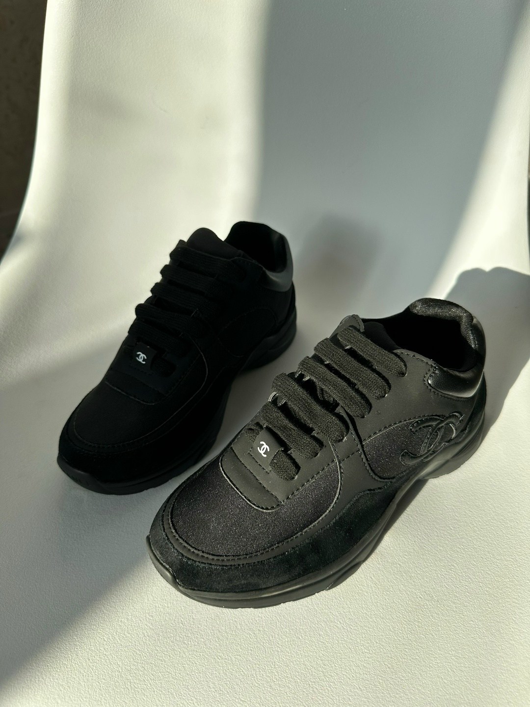 ,женские кроссовки chanel,кроссовки chanel,кроссовки шанель черные,шанель кроссовки