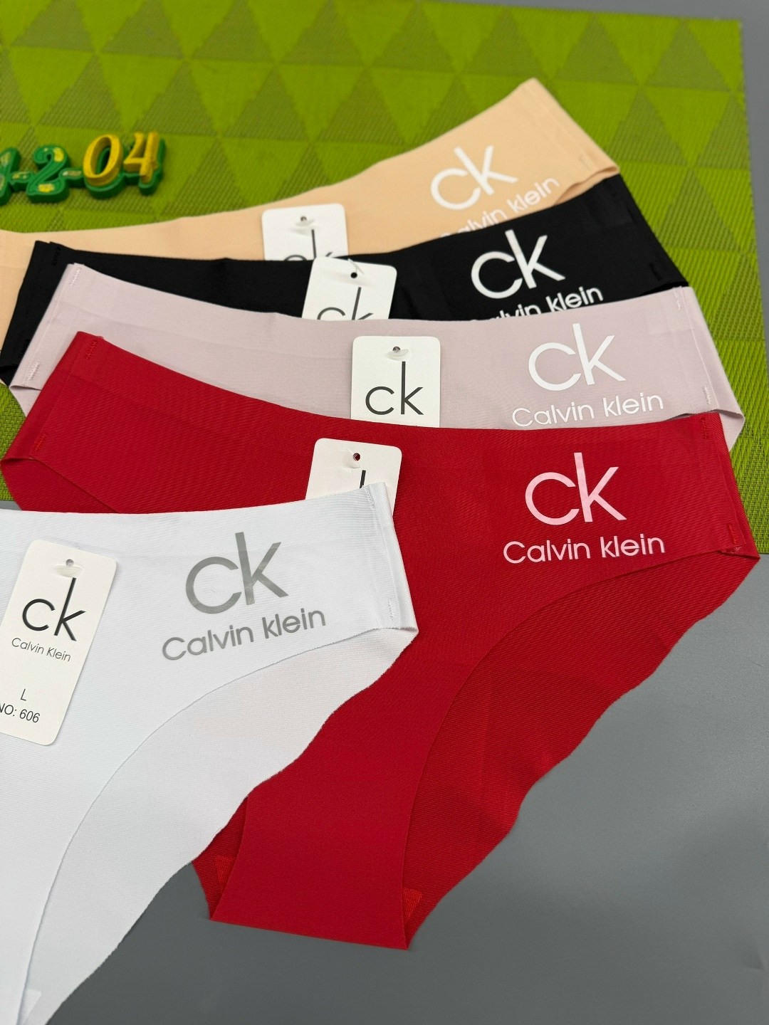 комплект трусов слипы calvin klein underwear,женские трусы calvin klein,комплект трусов слипы calvin klein,комплект трусов слипы calvin klein базовая 5 шт,слипы женские трусы calvin klein