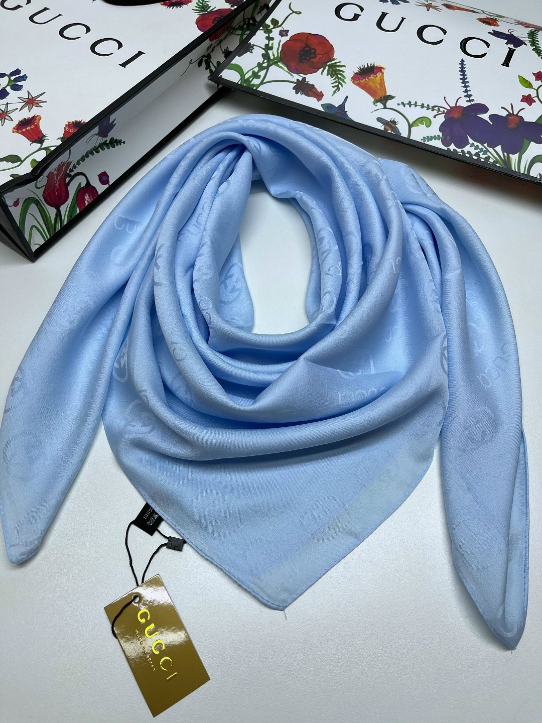 платок шелковый однотонный,брендовый платок,шейный платок гуччи,платок mirra,платок женский однотонный 100*100 см арт. 1218461